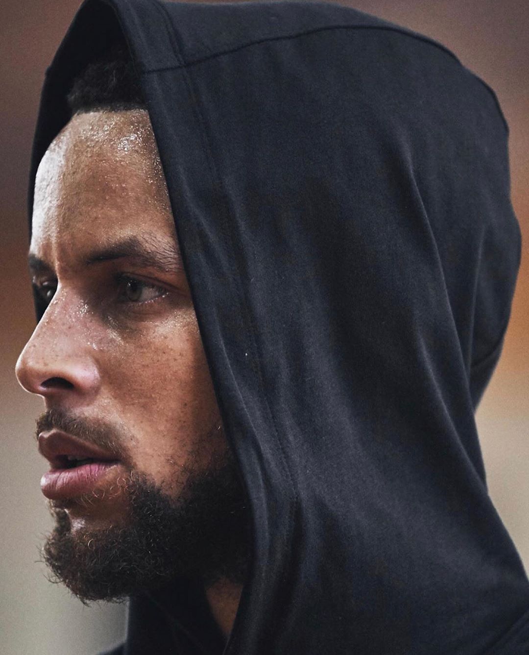 莫雷托：国米明夏肯定会买新中卫，目前正密切关注奥多涅斯（莫雷托：国米明夏铁定引进中卫，奥多涅斯为重点关注目标）