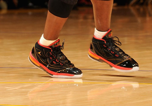 点射得分，凯文-迪克斯成为历史首位在德甲进球的印尼球员（凯文-迪克斯点球破门，成德甲史上首位进球的印尼球员）