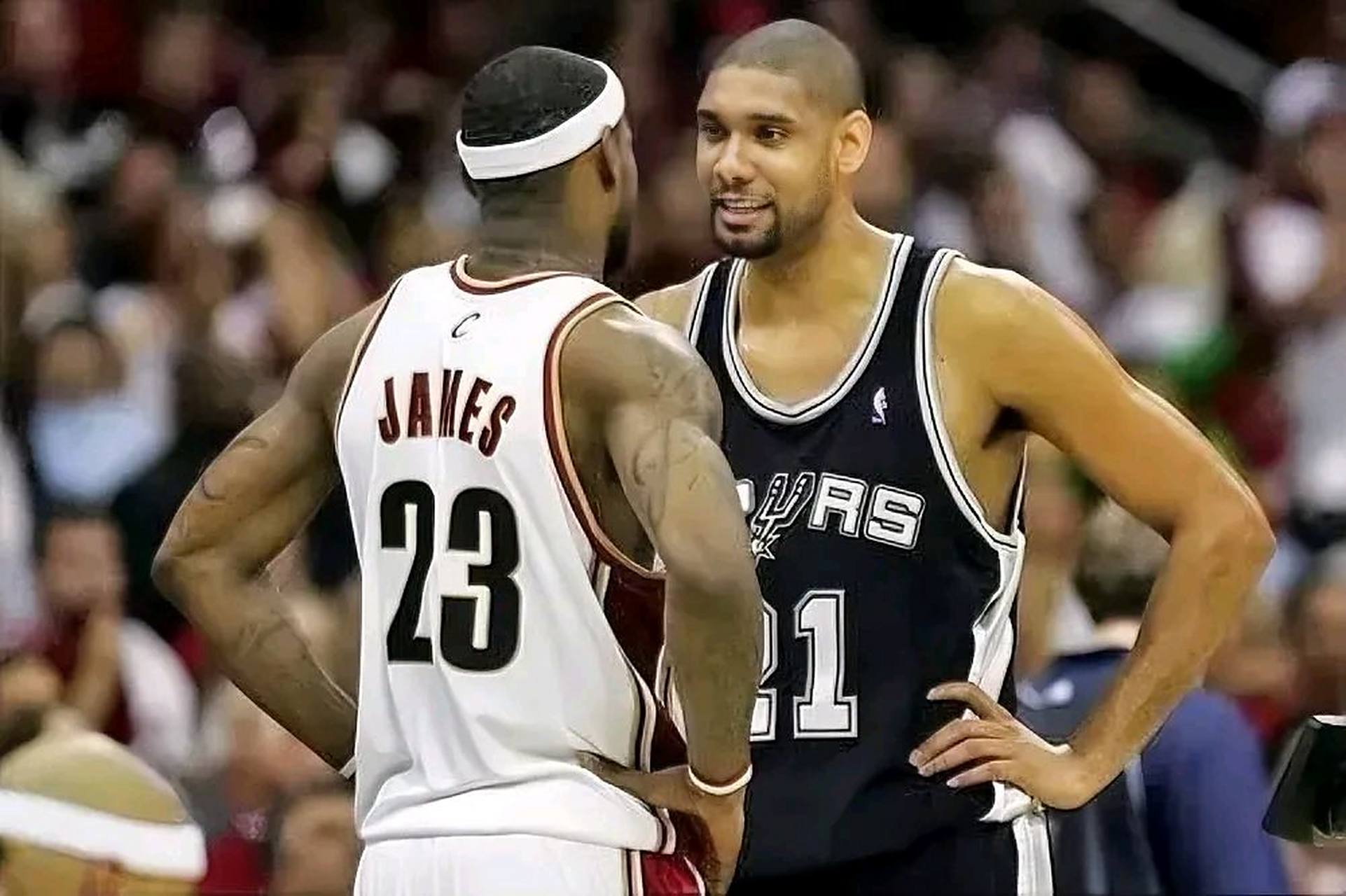 罗马诺：J罗将离开莱昂，2026年他将再度成为自由球员（罗马诺：J罗将告别莱昂，2026年重回自由身）