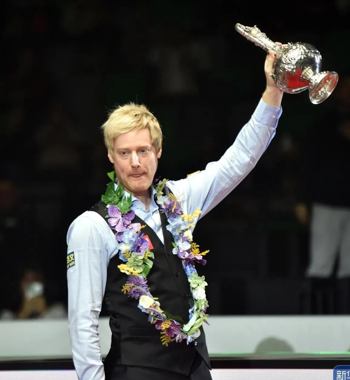 两支球队都 两支球队都